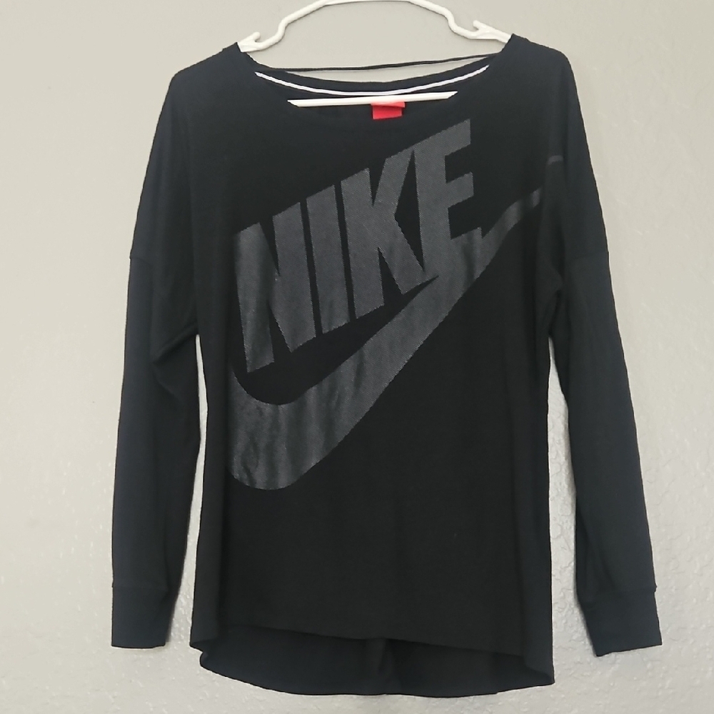 Nike Black Long Sleeve Athletic Workout Shirt